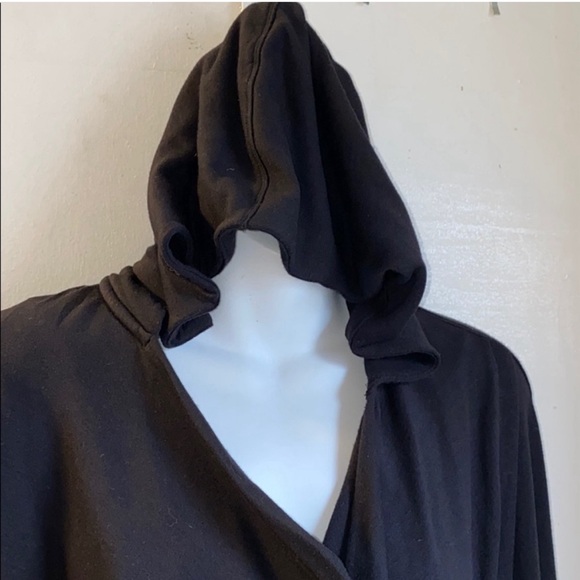 Athleta Purana Black Wrap pullover with hood - Picture 4 of 6